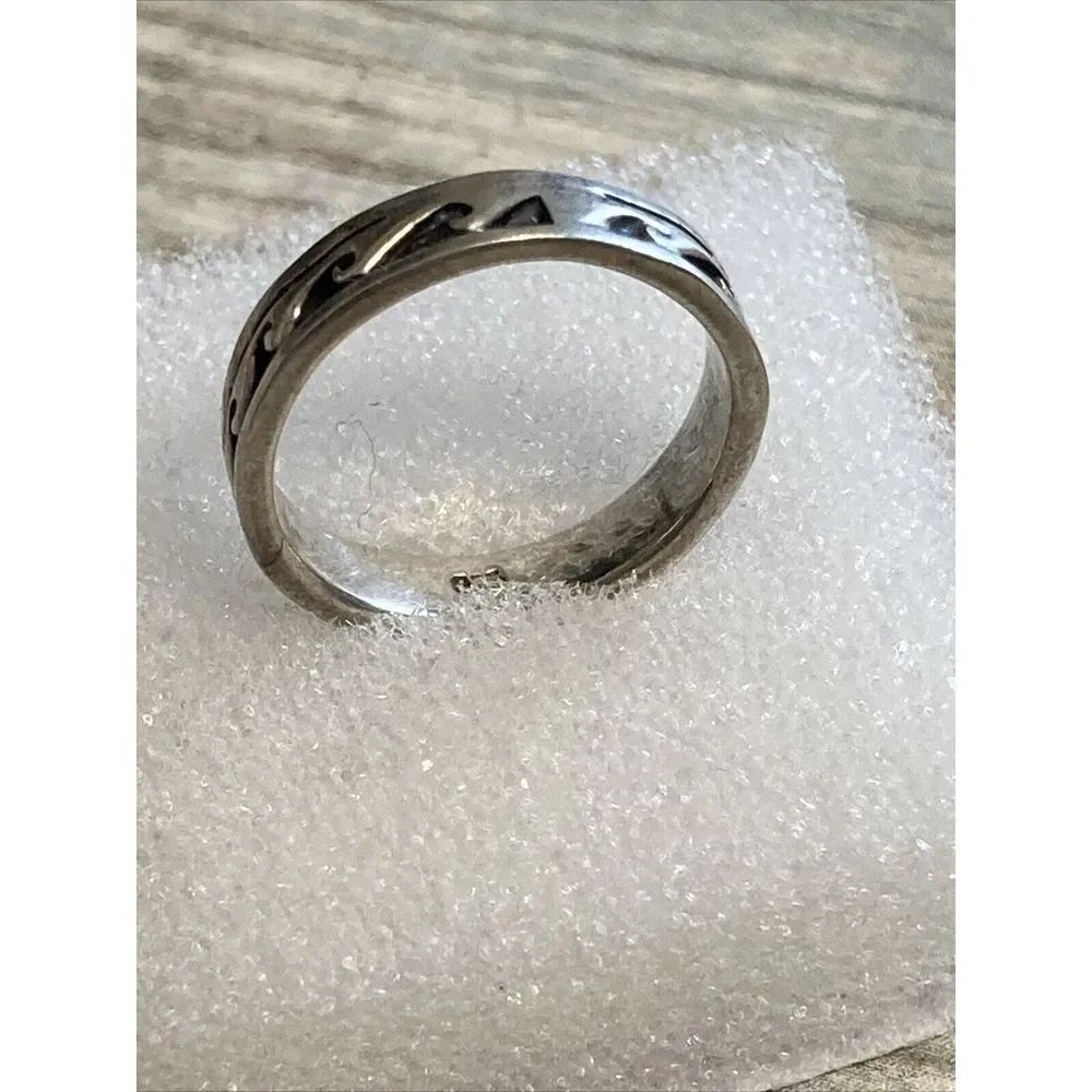 Ocean Waves Band Solid Sterling Silver Ring‎ Size 5
